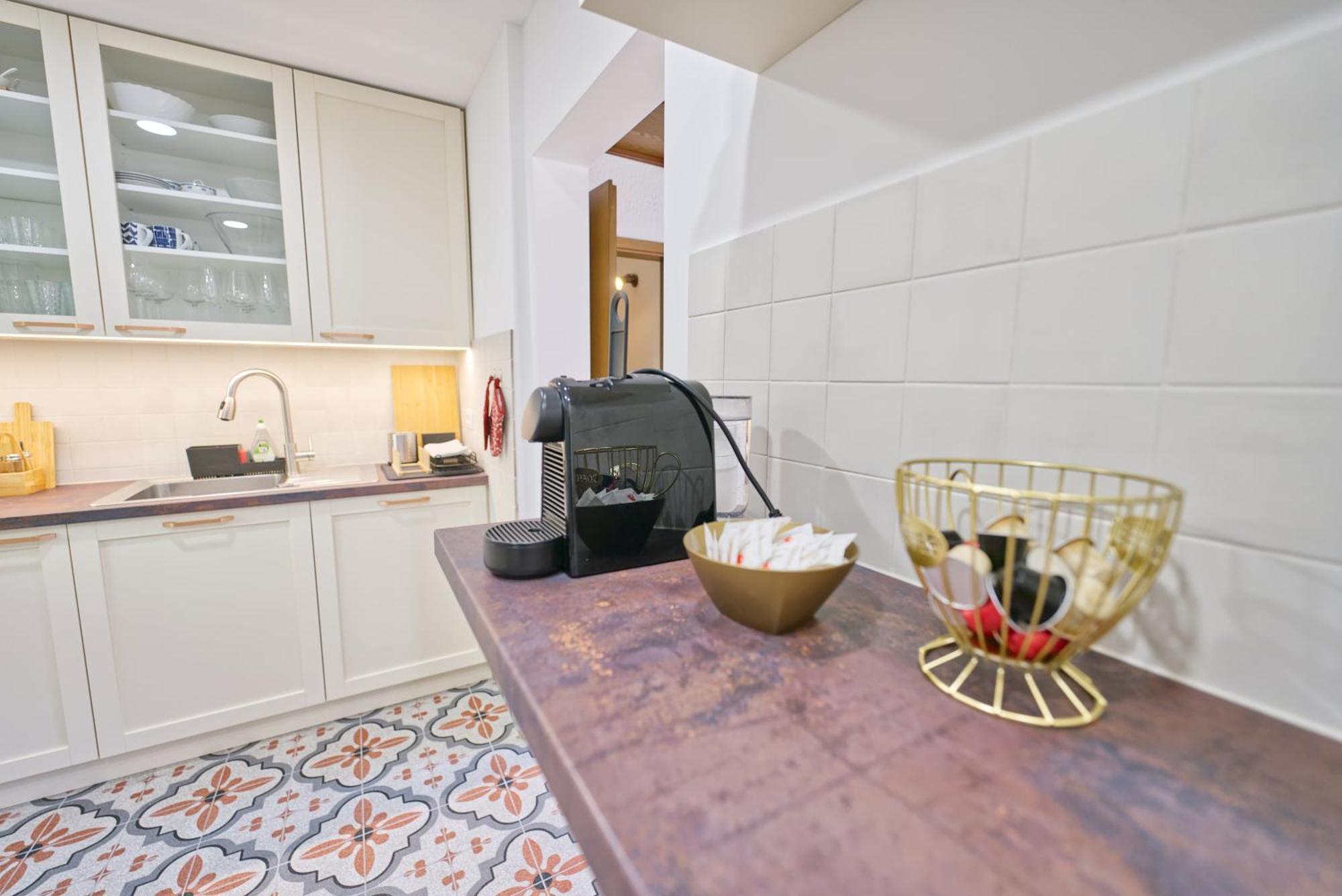 Castle Way Apartments Tamy Блед Екстер'єр фото