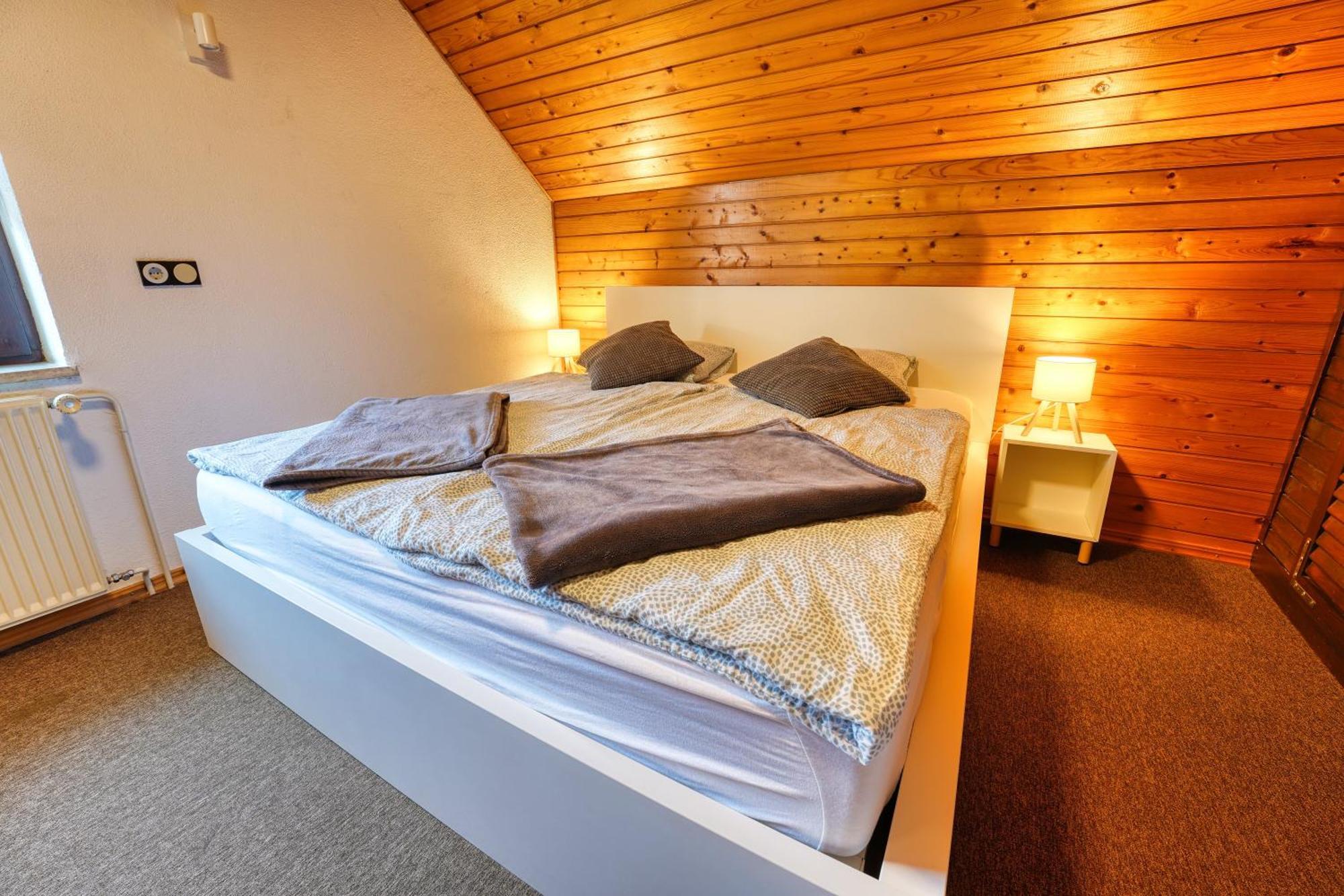 Castle Way Apartments Tamy Блед Екстер'єр фото